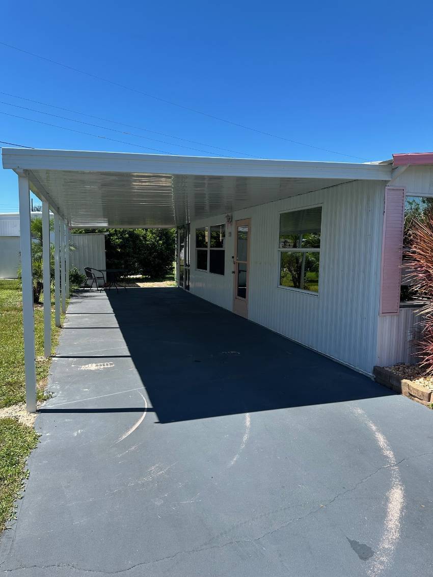 124 Happy Haven Drive a Osprey, FL Mobile or Manufactured Home for Sale